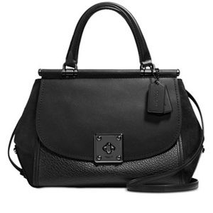 Meet your Posher, Atiqa